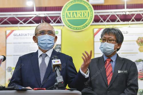DATUK SERI DR RONALD KIANDEE