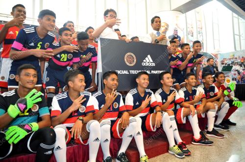 PTJ10_18052016_ADIDAS