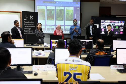 HANNAH YEOH