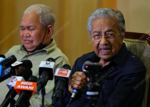 TUN DR MAHATHIR MOHAMAD