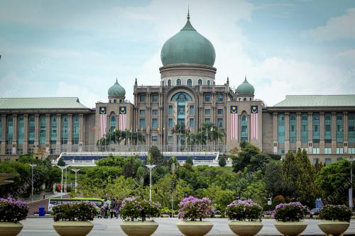 BANGUNAN PERDANA PUTRA