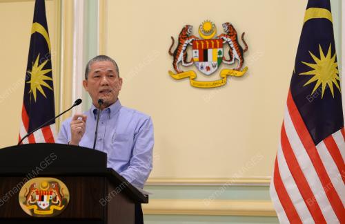 DATUK SERI FADILLAH YUSOF