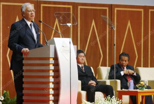 NAJIB TUN RAZAK