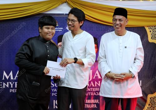 MUHAMMAD KAMIL ABDUL MUNIM
