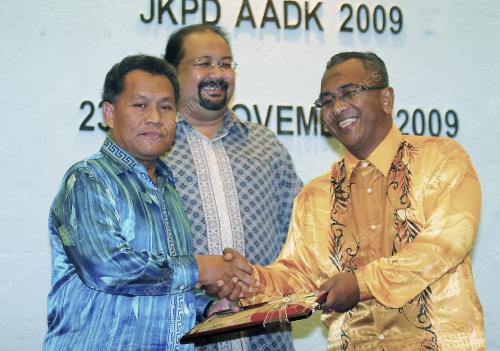 ABDUL BAKIR ZIN