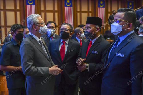 DATUK SERI ISMAIL SABRI YAAKOB