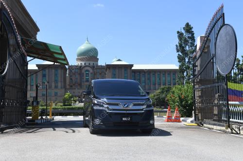DATUK SERI HISHAMMUDDIN TUN HUSSEIN
