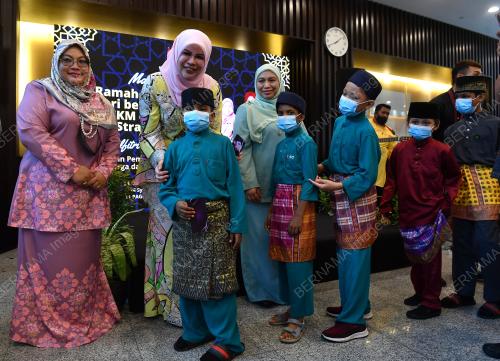 DATUK SERI RINA MOHD HARUN