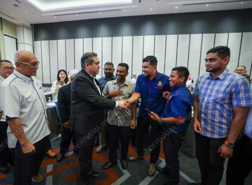 ANTHONY LOKE SIEW FOOK