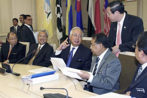 MOHD NAJIB TUN ABDUL RAZAK
