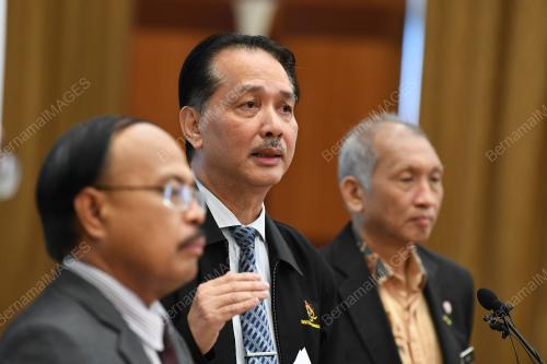 DATUK DR NOOR HISHAM ABDULLAH