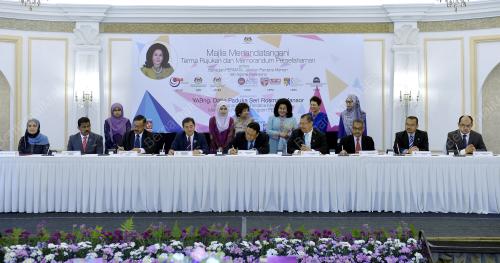 PTJ10_26102015_ROSMAH_MOU