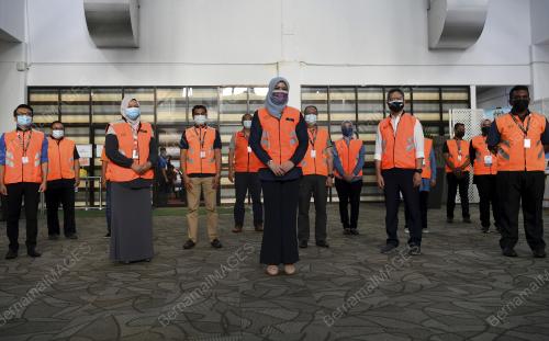 DATUK SERI RINA MOHD HARUN