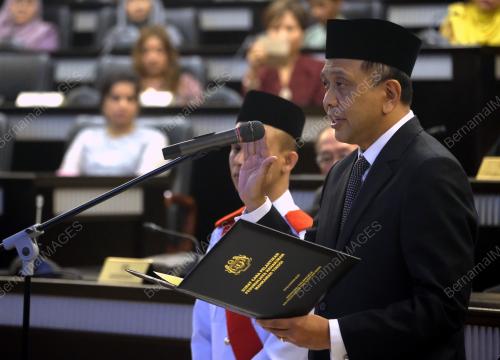 PTJ10_28112019_SUMPAH_BN201911279114