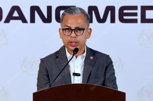 FAHMI FADZIL