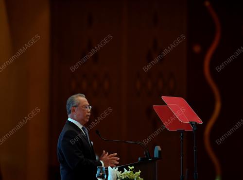 TAN SRI MUHYIDDIN YASSIN