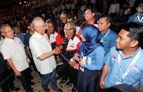 PTJ11_01052017_PEKERJA