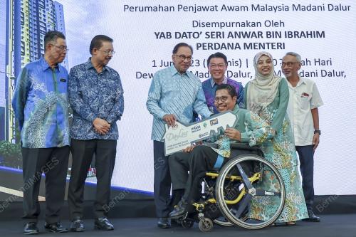 DATUK SERI ANWAR IBRAHIM