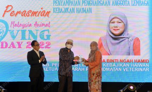 DATUK DR NIK MUHAMMAD ZAWAWI SALLEH