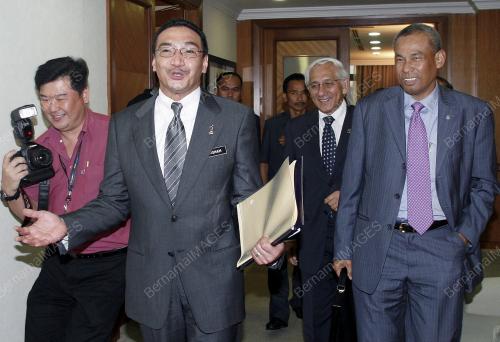 HISHAMMUDDIN TUN HUSSEIN