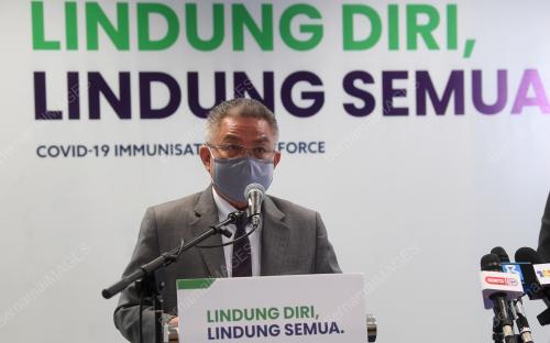 DATUK SERI DR ADHAM BABA