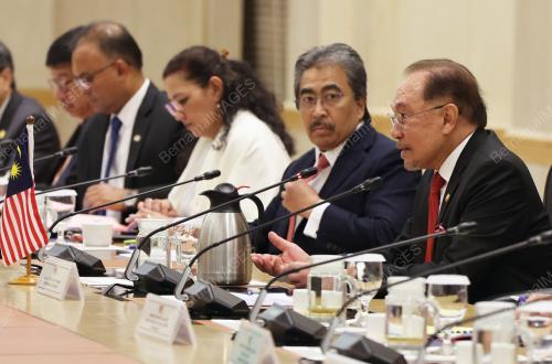 DATUK SERI ANWAR IBRAHIM