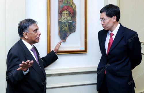TAN SRI NOR MOHAMED YAKCOP