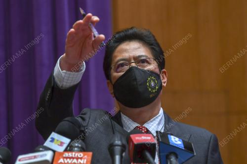 TAN SRI AZAM BAKI