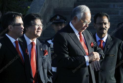 MOHD NAJIB TUN ABDUL RAZAK
