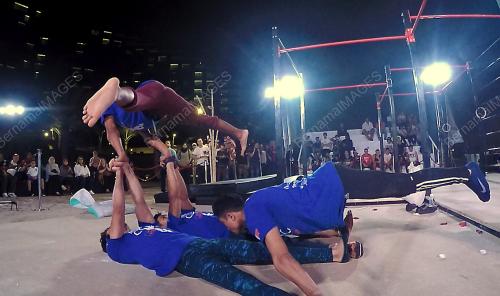 PTJ11_05122016_CALISTHENICS
