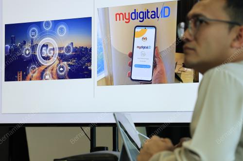 SIDANG MEDIA
