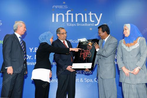 PTJ11_07042016_INFINITY