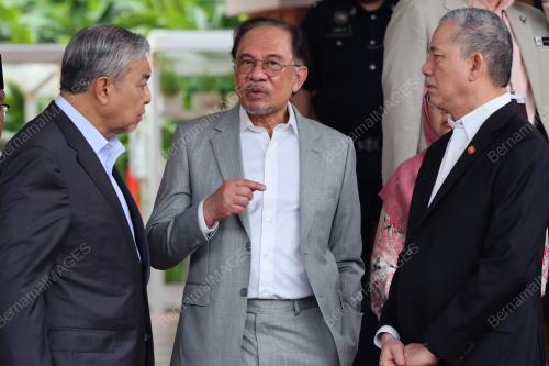 DATUK SERI ANWAR IBRAHIM