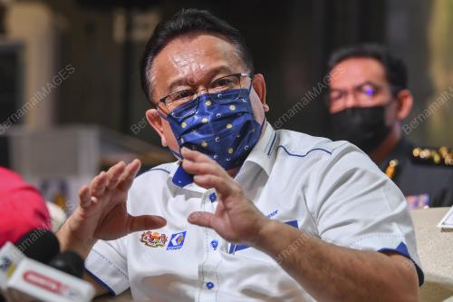 DATUK SERI ALEXANDER NANTA LINGGI