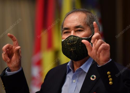 DATUK SERI WAN JUNAIDI TUANKU JAAFAR