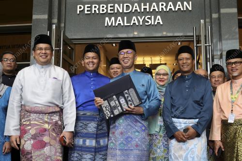 TENGKU DATUK SERI ZAFRUL TENGKU ABDUL AZIZ