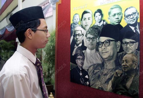 PTJ11_08022011_TUNKU