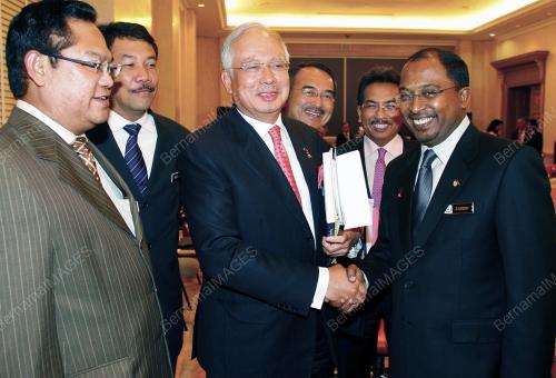 MOHD NAJIB TUN ABDUL RAZAK