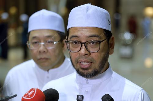 DR ZULKIFLI HASAN