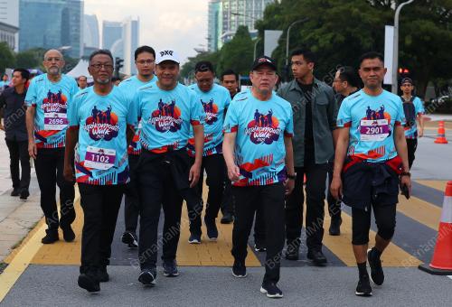 DATUK SERI FADILLAH YUSOF
