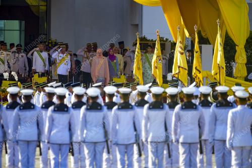 AL-SULTAN ABDULLAH RI'AYATUDDIN AL-MUSTAFA BILLAH SHAH