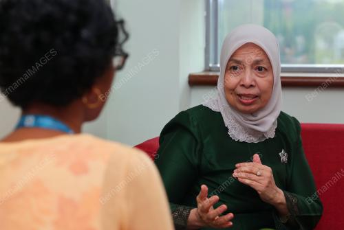 PROF EMERITUS DATUK DR HALIMAH BADIOZE ZAMAN