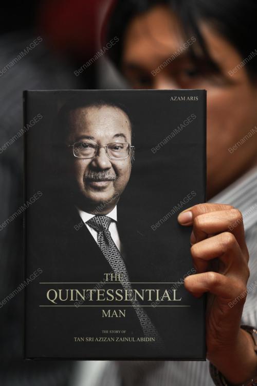 BUKU BIOGRAFI TAN SRI AZIZAN ZAINUL ABIDIN