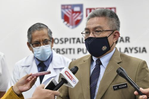 DATUK SERI DR ADHAM BABA