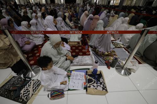 SOLAT TARAWIH