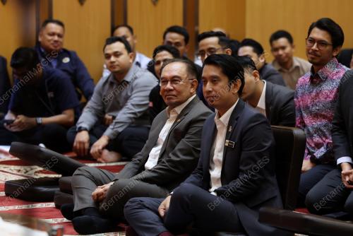 DATUK SERI ANWAR IBRAHIM