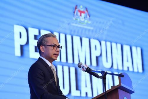 FAHMI FADZIL