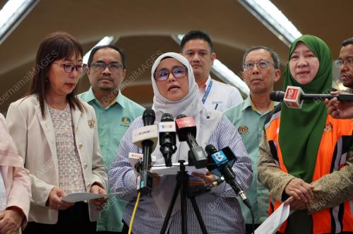 DATUK MAS ERMIEYATI SAMSUDIN