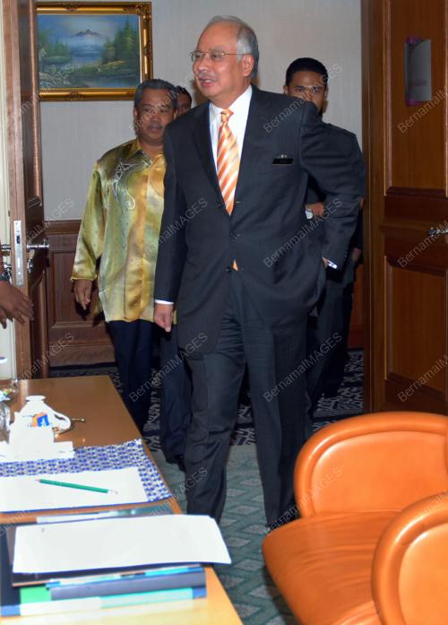 MOHD NAJIB TUN ABDUL RAZAK