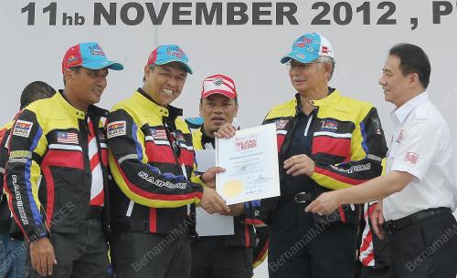 PTJ11_11112012_1MBW